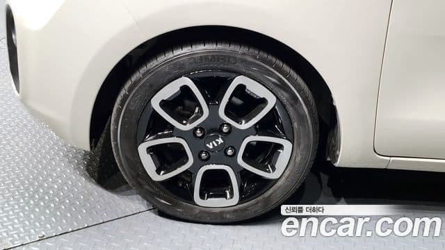 Kia The / новый New Ray Prestige, 2018 все фото