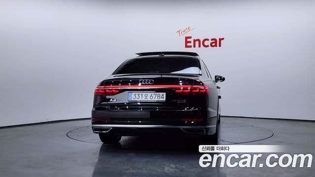 Audi A8 (D5) 55 TFSI Quattro LWB, 2021 4