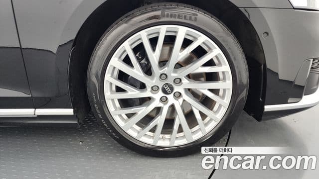 Audi A8 (D5) 55 TFSI Quattro LWB, 2021 все фото