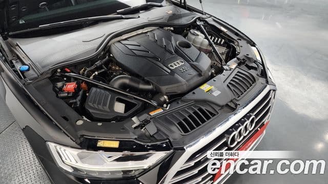 Audi A8 (D5) 55 TFSI Quattro LWB, 2021 6