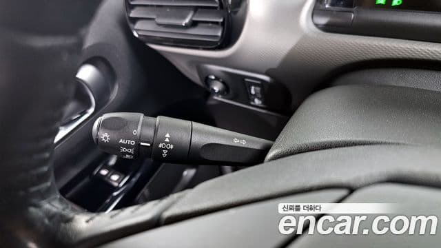 Ситроен / DS C4 Cactus 1.5 BlueHDi Shine, 2019 17