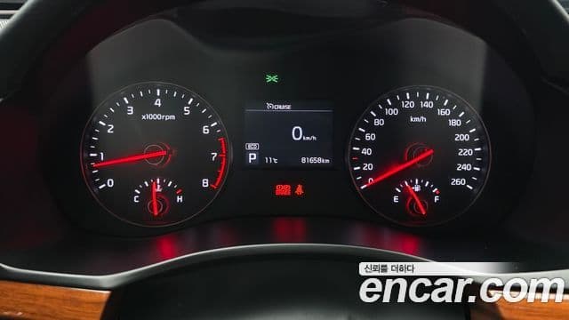 Kia All New K7 3.0 LPI Luxury (арендный автомобиль), 2016 8