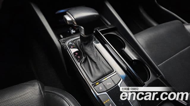 Kia All New K7 3.0 LPI Luxury (арендный автомобиль), 2016 9