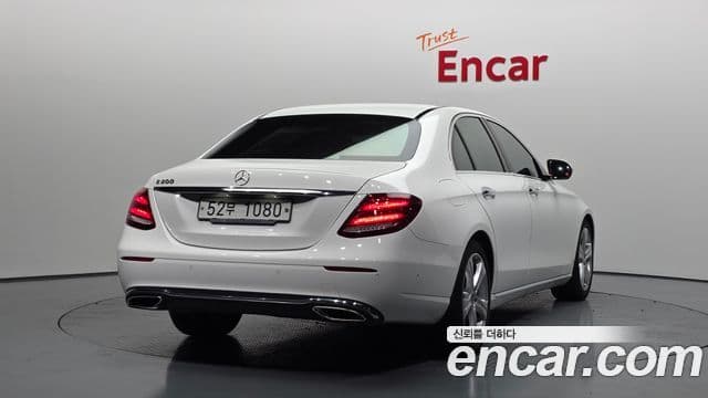 Mercedes-Benz E-класс W213 Avantgarde, 2018 2