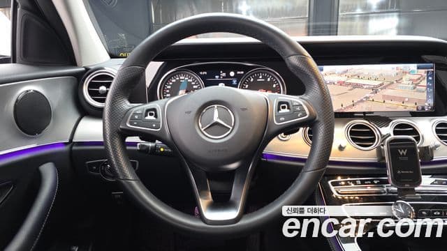 Mercedes-Benz E-класс W213 Avantgarde, 2018 13