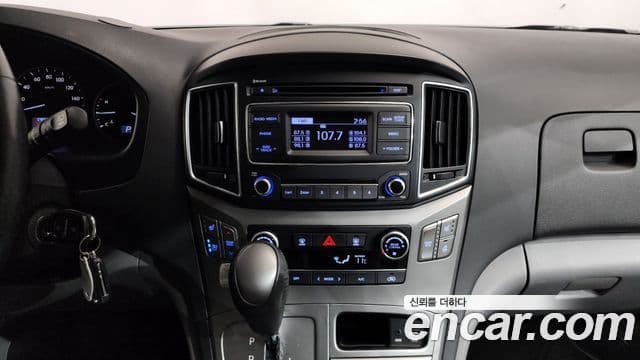 Hyundai Grand Starex Modern Special, 2016 17