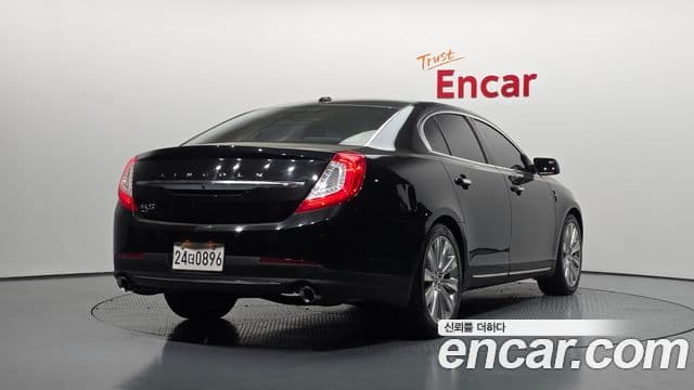 Lincoln New MKS, 2015 2