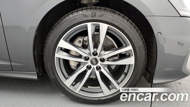 Audi A6 (C8) Premium, 2023 все фото