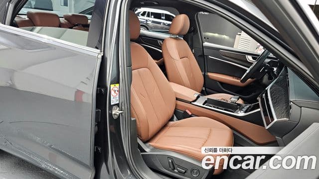 Audi A6 (C8) Premium, 2023 12