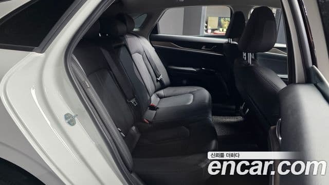 Kia K5 гибрид 3세대 Noblesse, 2020 12