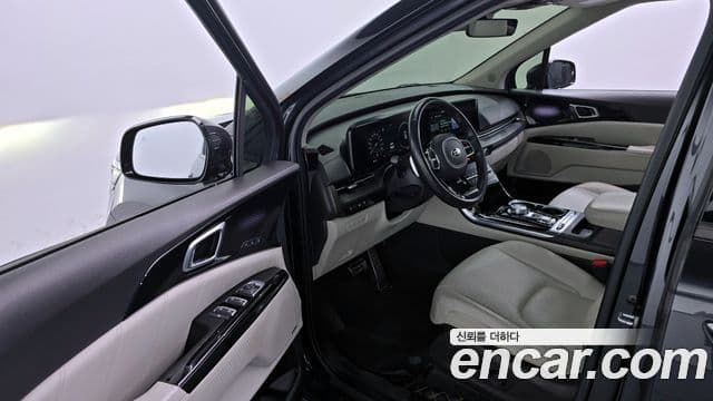 Kia Carnival 4세대 Signature, 2021 10
