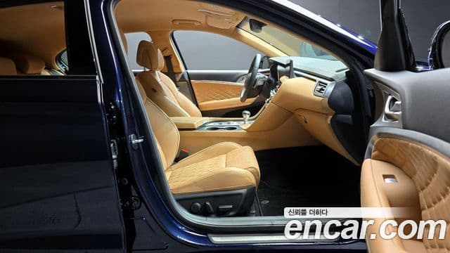 Genesis The / новый New G70 슈팅브레이크, 2025 10