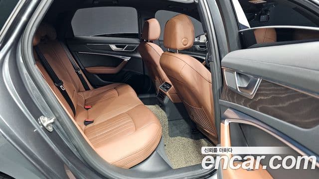 Audi A6 (C8) Premium, 2021 11