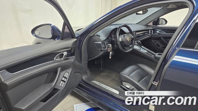 Porsche Panamera 970, 2013 10