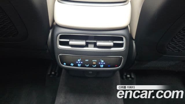 Genesis GV70, 2025 18