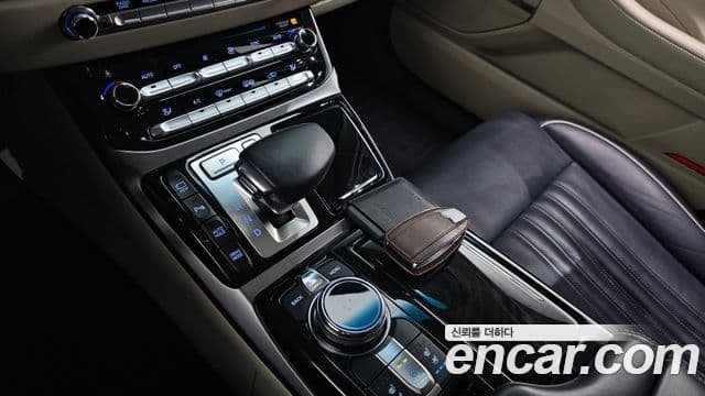 Genesis EQ900 Premium Luxury, 2017 9