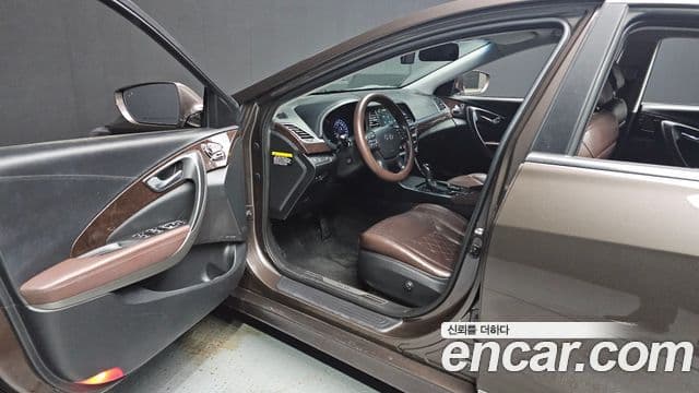 Hyundai Aslan Premium, 2015 10