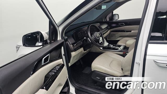 Kia Carnival 4세대 Signature, 2021 11
