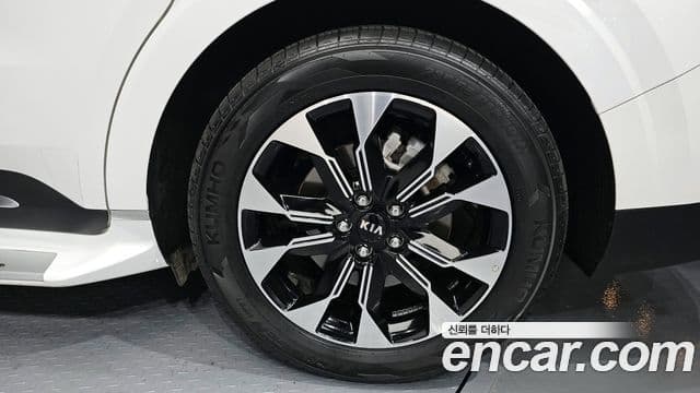 Kia Carnival 4세대 Signature, 2021 все фото