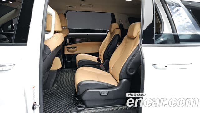 Kia Carnival 4세대 Signature, 2021 12