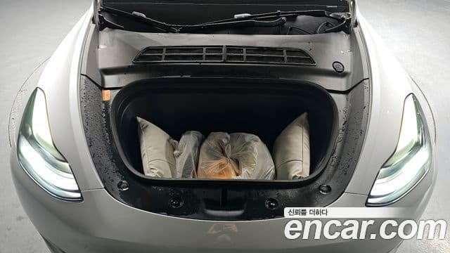 Tesla модель Y, 2023 6