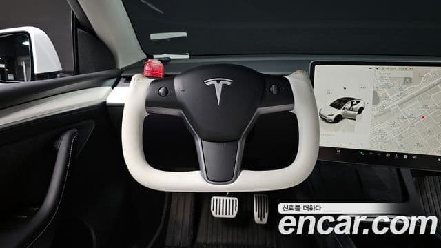 Tesla модель Y, 2023 13