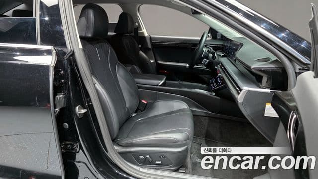 Hyundai Grandeur гибрид (GN7) Exclusive, 2023 11