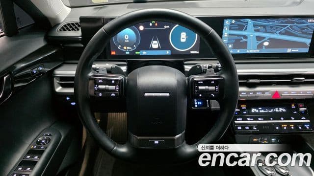 Hyundai Grandeur гибрид (GN7) Exclusive, 2023 13