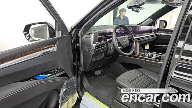 Cadillac Escalade 5세대 ESV Sport Platinum, 2025 10