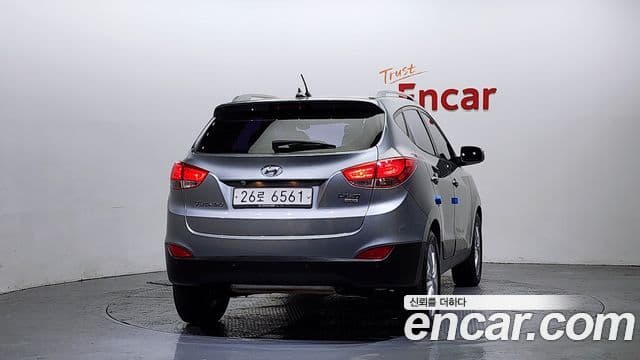 Hyundai Tucson ix Luxury, 2012 4