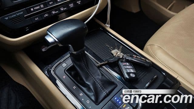 Kia All New Carnival Prestige, 2018 9