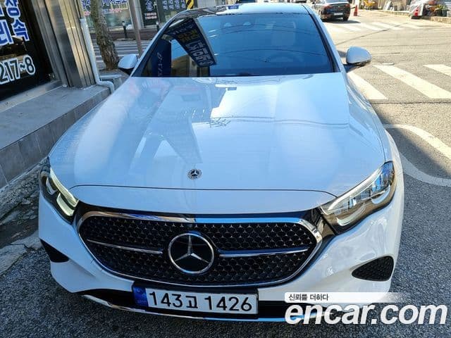 Mercedes-Benz E-класс W213 Avantgarde, 2025 1