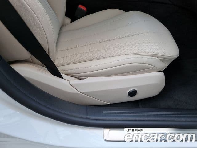 Mercedes-Benz E-класс W213 Avantgarde, 2025 16