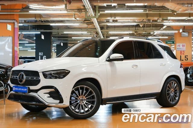 Mercedes-Benz GLE-класс W167 GLE450 4MATIC, 2025 1