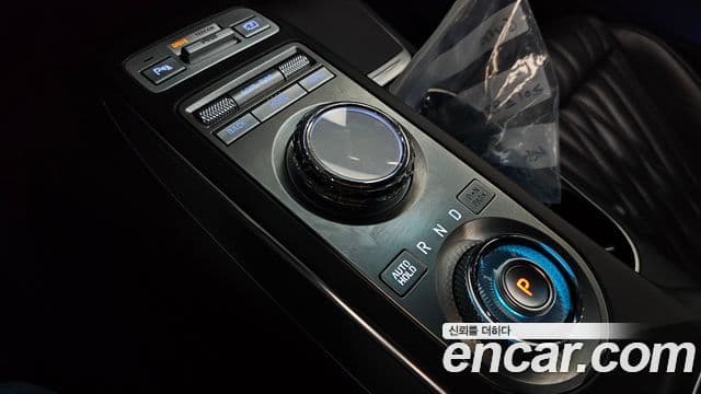 Genesis GV70, 2022 9