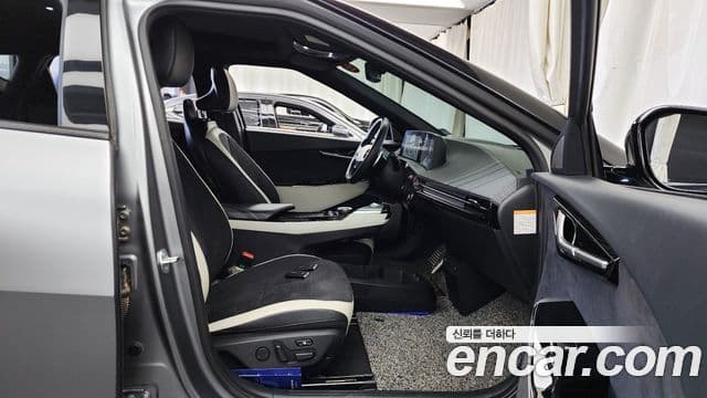 Kia EV6 GT Line, 2023 10