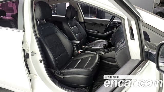 Kia K3 Noblesse, 2015 10