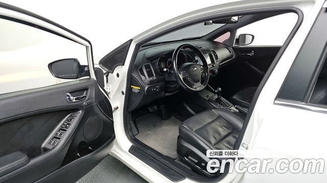 Kia K3 Noblesse, 2015 11