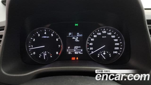 Hyundai Avante AD Style, 2017 8