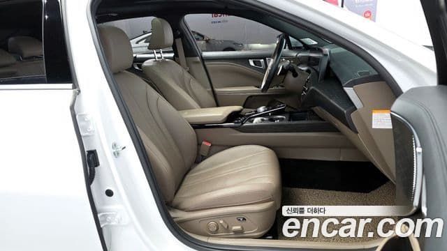 Kia K8 гибрид Noblesse, 2023 11