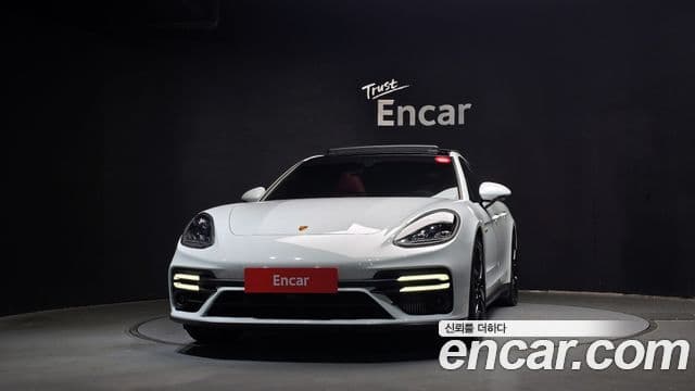 Porsche Panamera (971) 2.9 AWD E-гибрид Platinum Edition, 2022 3