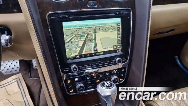 Bentley Flying Spur 2세대, 2018 11