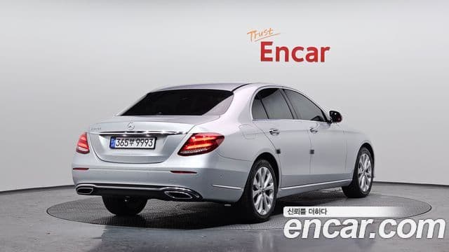 Mercedes-Benz E-класс W213 Exclusive, 2018 2