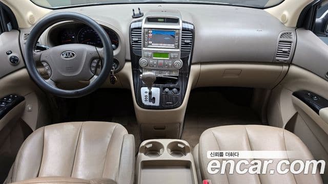 Kia Carnival R Premium, 2013 7