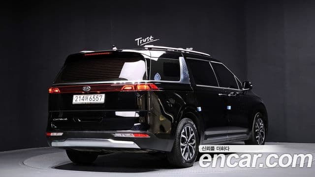 Kia Carnival 4세대 Signature, 2021 2