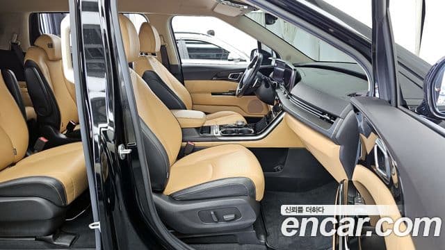 Kia Carnival 4세대 Signature, 2021 11