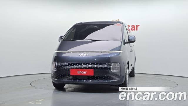 Hyundai Staria Modern, 2022 3