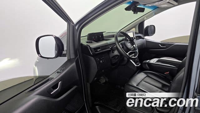 Hyundai Staria Modern, 2022 10