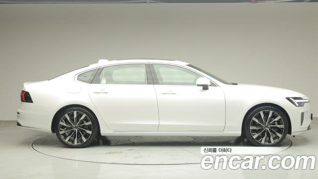 Volvo S90 B5 Ultra Bright, 2026 3