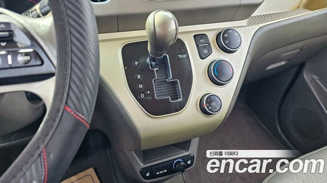 Kia Ray Luxury, 2013 9